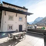 - Punta Penia - Center App Apartment Canazei