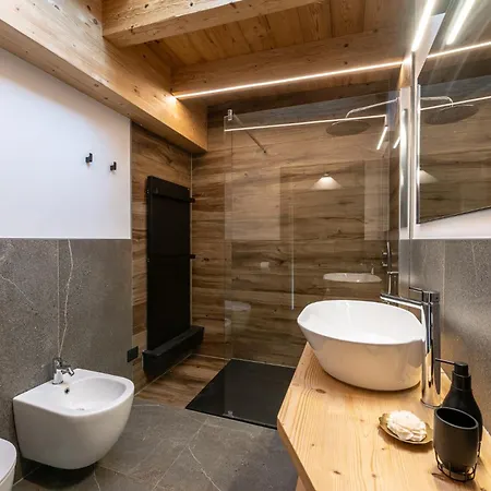 - Punta Penia - Center App *